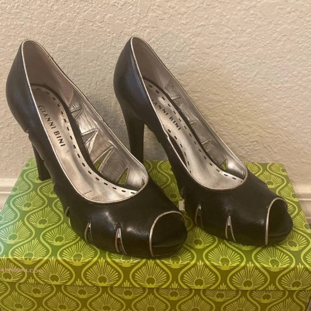 Gianni Bini Heels